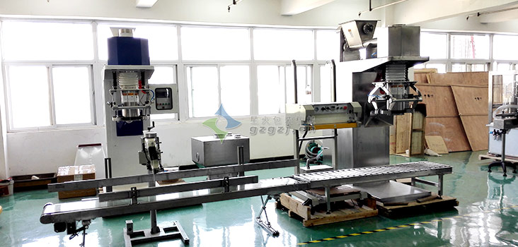 25公斤大袋粉劑稱重包裝機(jī)工廠圖