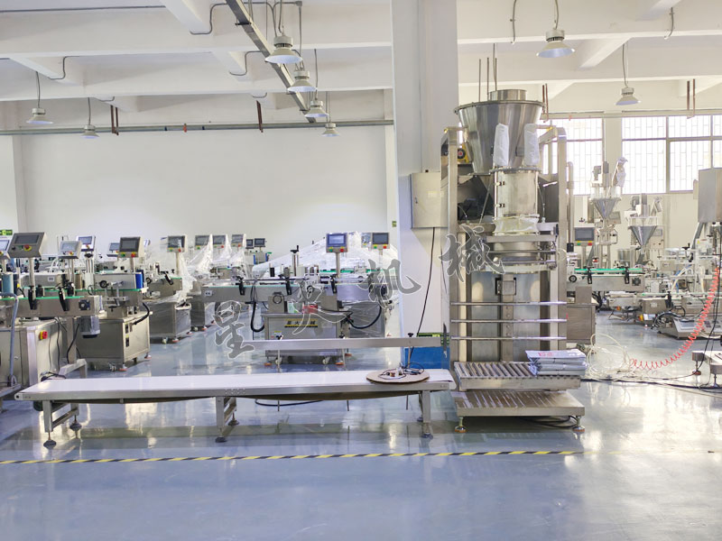 成都粉劑稱(chēng)重包裝機(jī)實(shí)拍圖