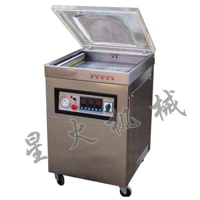 600單室食品真空包裝機(jī)